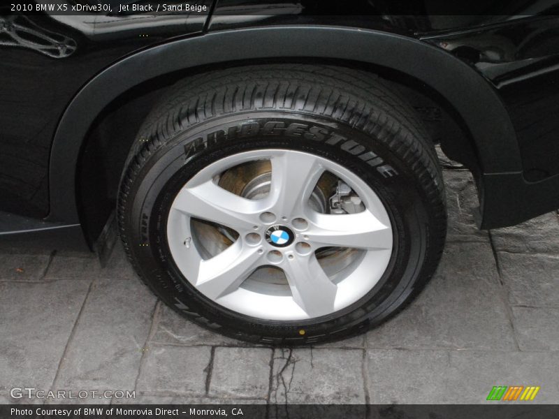 Jet Black / Sand Beige 2010 BMW X5 xDrive30i