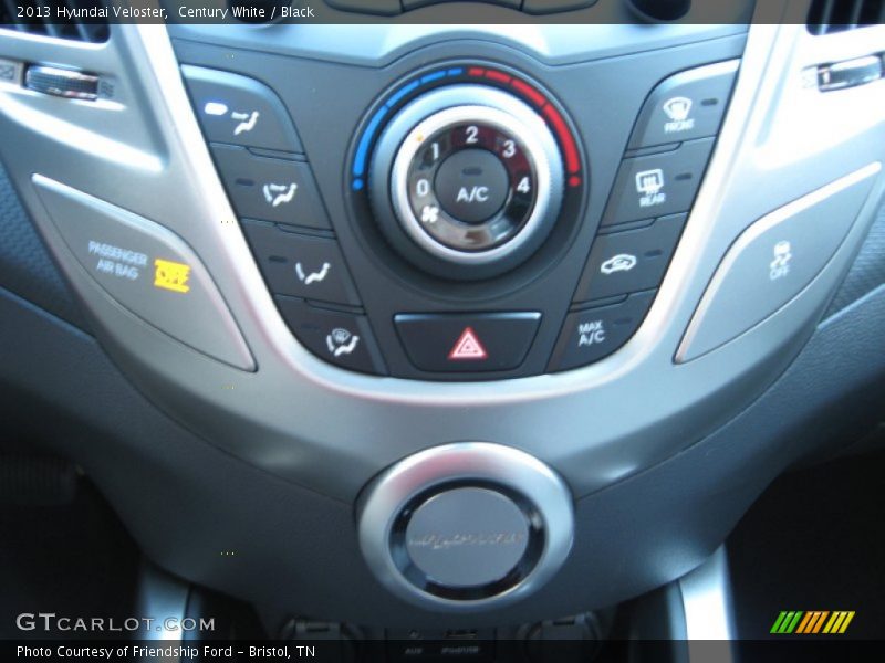 Century White / Black 2013 Hyundai Veloster