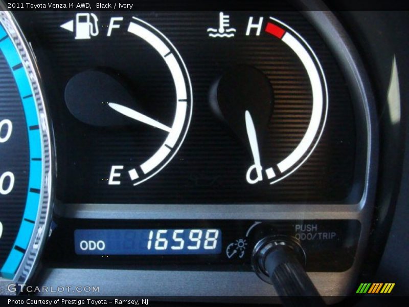 Black / Ivory 2011 Toyota Venza I4 AWD