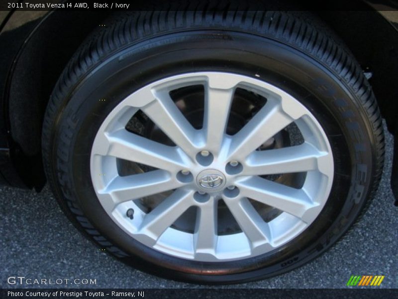 Black / Ivory 2011 Toyota Venza I4 AWD