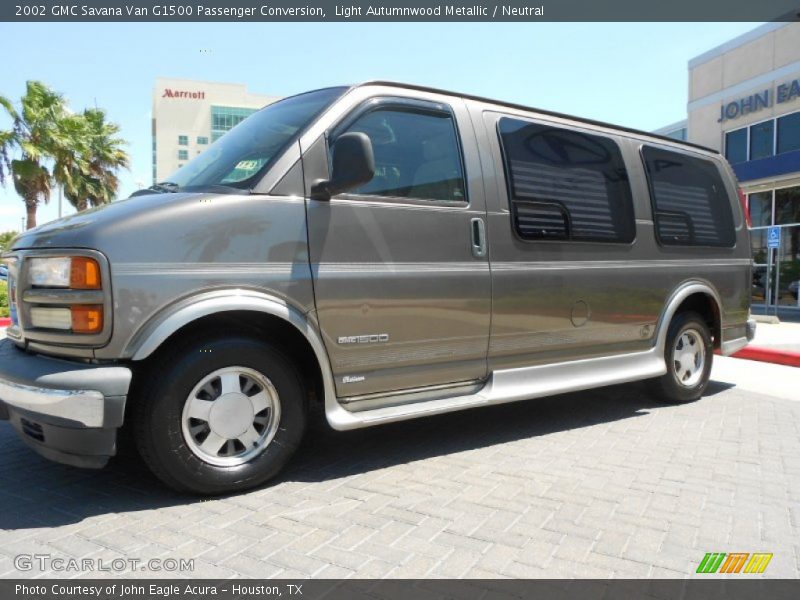 Light Autumnwood Metallic / Neutral 2002 GMC Savana Van G1500 Passenger Conversion
