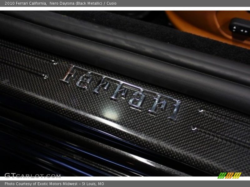 Nero Daytona (Black Metallic) / Cuoio 2010 Ferrari California