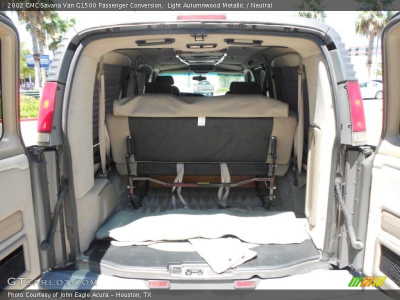  2002 Savana Van G1500 Passenger Conversion Trunk