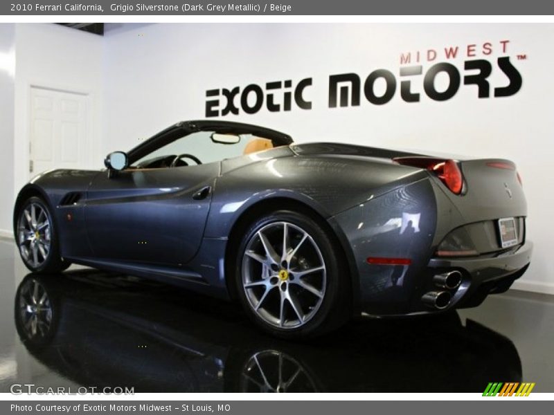 Grigio Silverstone (Dark Grey Metallic) / Beige 2010 Ferrari California