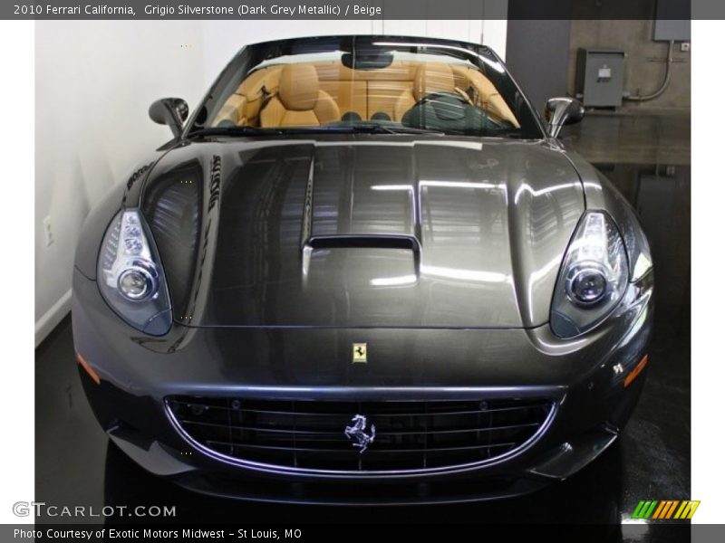 Grigio Silverstone (Dark Grey Metallic) / Beige 2010 Ferrari California
