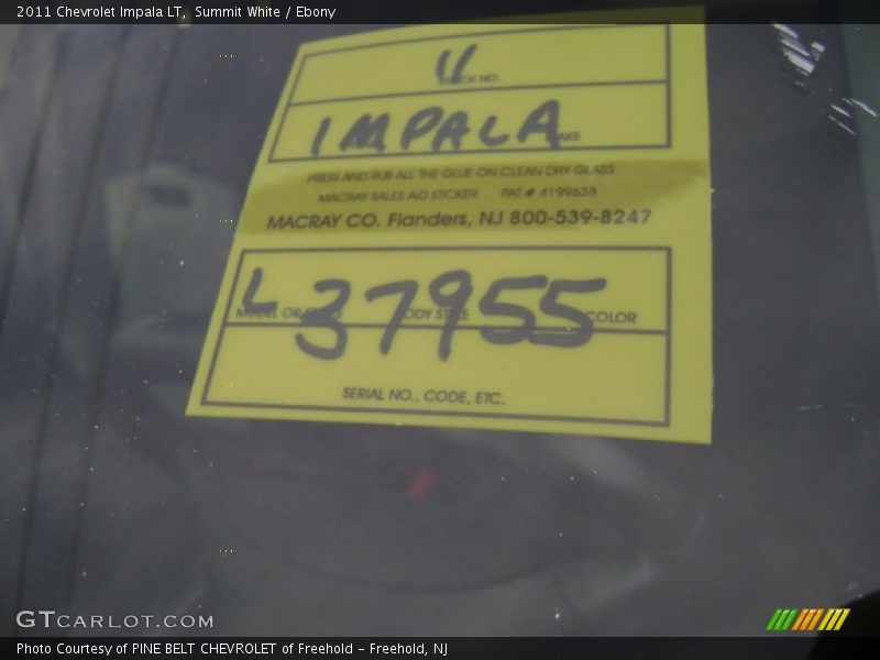 Summit White / Ebony 2011 Chevrolet Impala LT