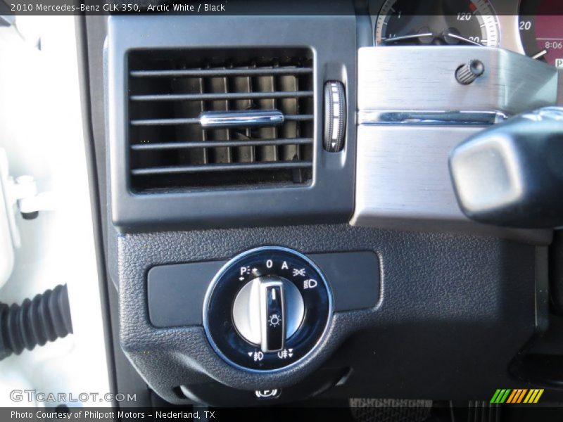 Arctic White / Black 2010 Mercedes-Benz GLK 350