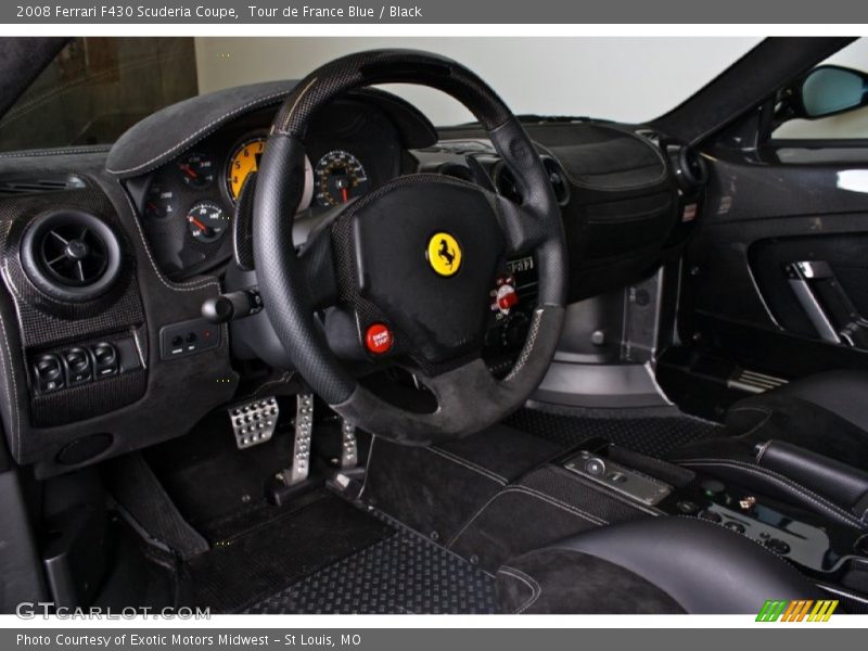 Dashboard of 2008 F430 Scuderia Coupe