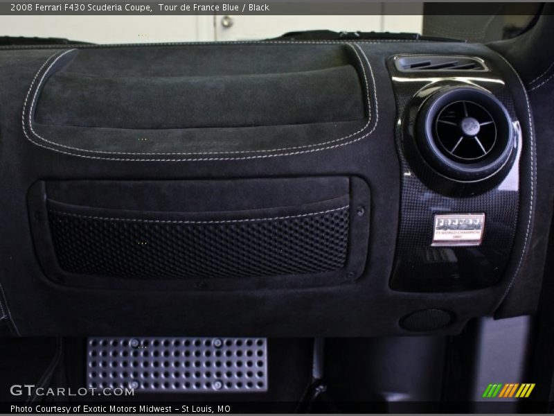 Dashboard of 2008 F430 Scuderia Coupe