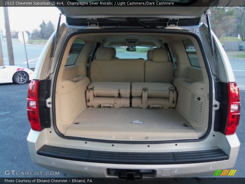  2013 Suburban LS 4x4 Trunk
