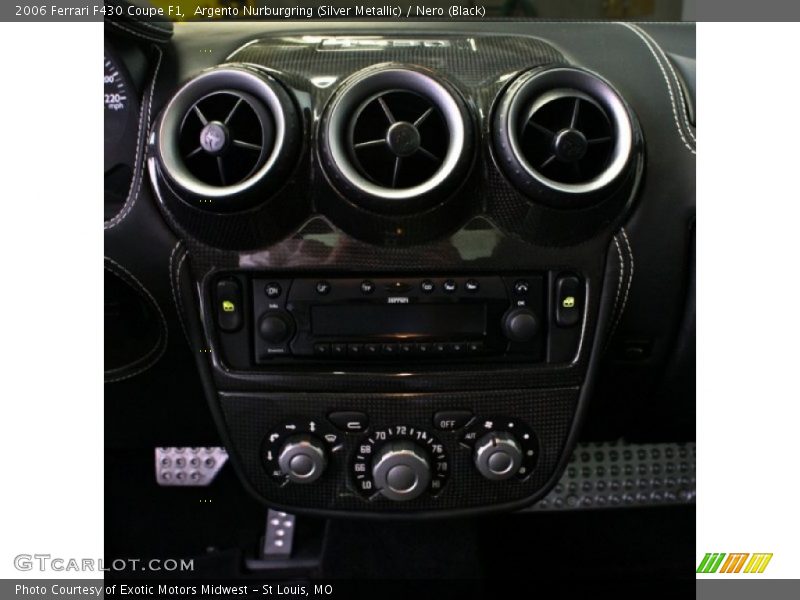 Controls of 2006 F430 Coupe F1