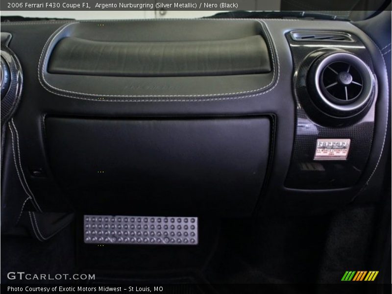 Dashboard of 2006 F430 Coupe F1