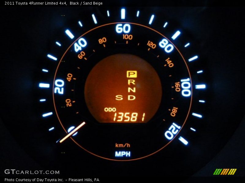 Black / Sand Beige 2011 Toyota 4Runner Limited 4x4