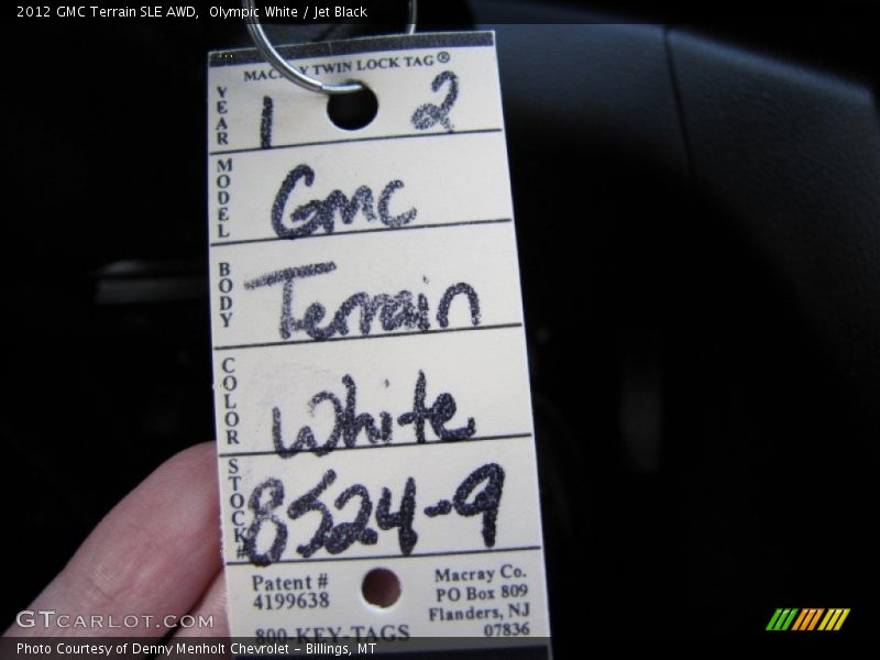 Olympic White / Jet Black 2012 GMC Terrain SLE AWD