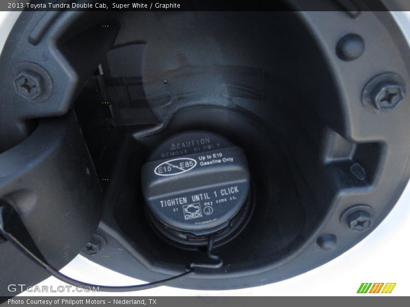 Super White / Graphite 2013 Toyota Tundra Double Cab