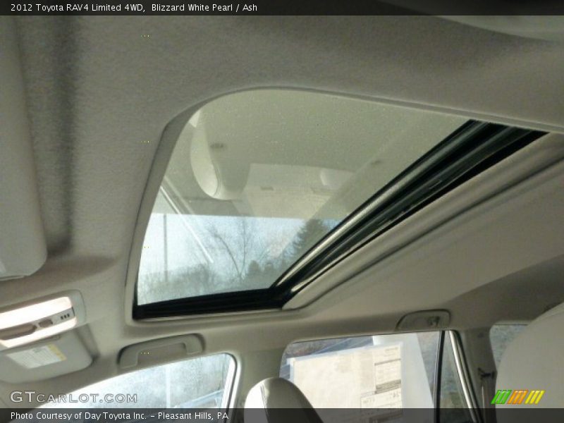 Blizzard White Pearl / Ash 2012 Toyota RAV4 Limited 4WD