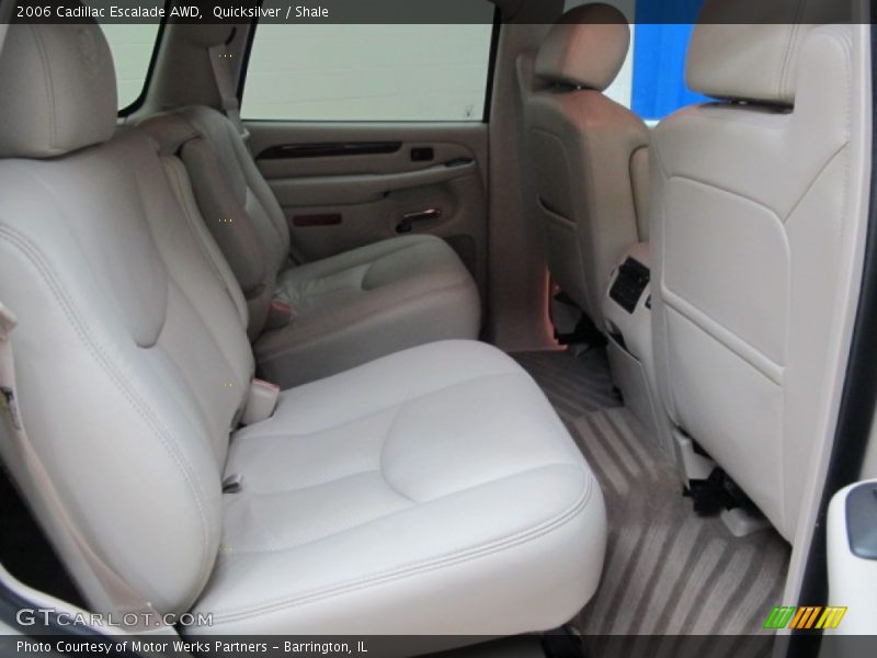 Quicksilver / Shale 2006 Cadillac Escalade AWD
