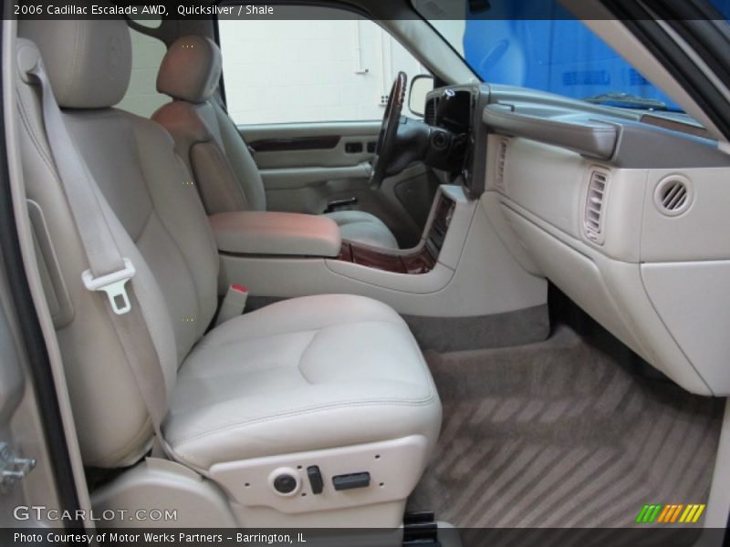 Quicksilver / Shale 2006 Cadillac Escalade AWD
