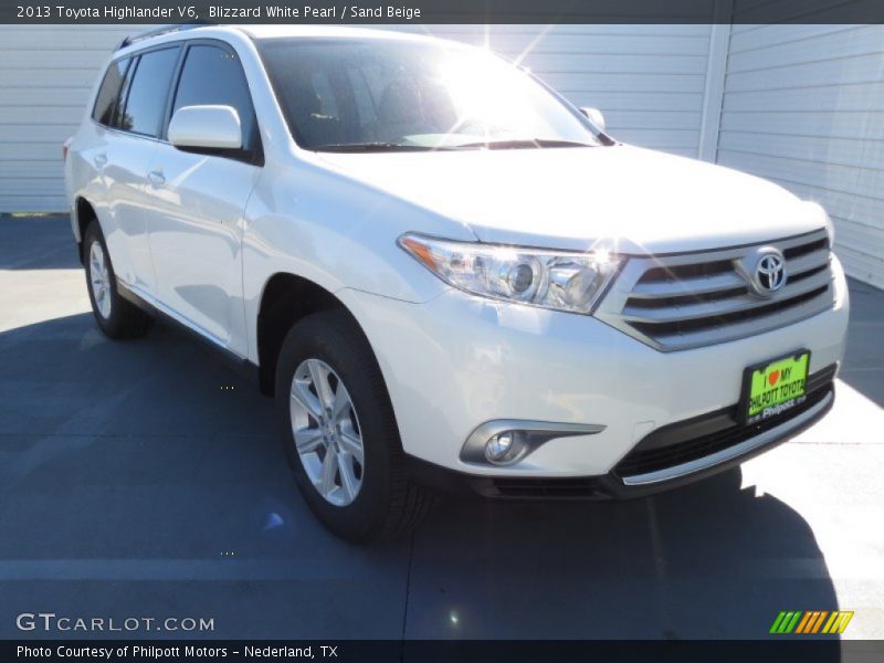 Blizzard White Pearl / Sand Beige 2013 Toyota Highlander V6