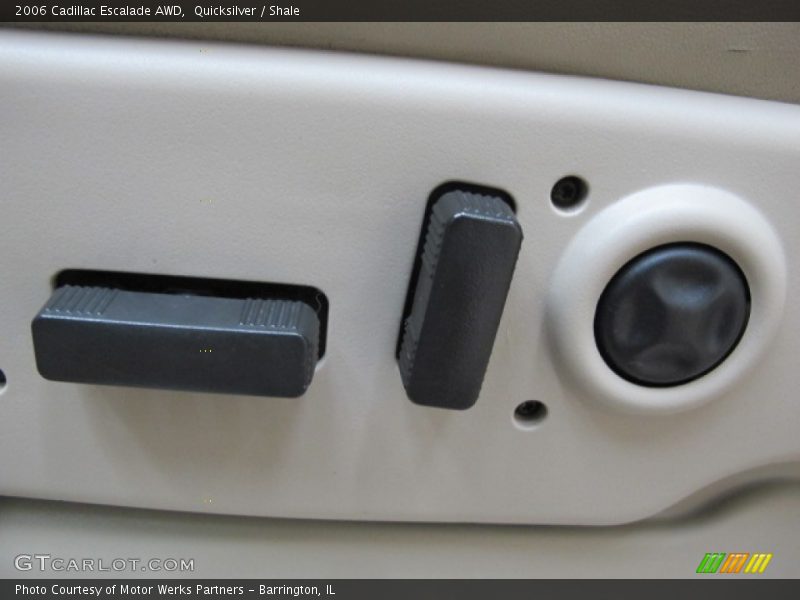 Quicksilver / Shale 2006 Cadillac Escalade AWD