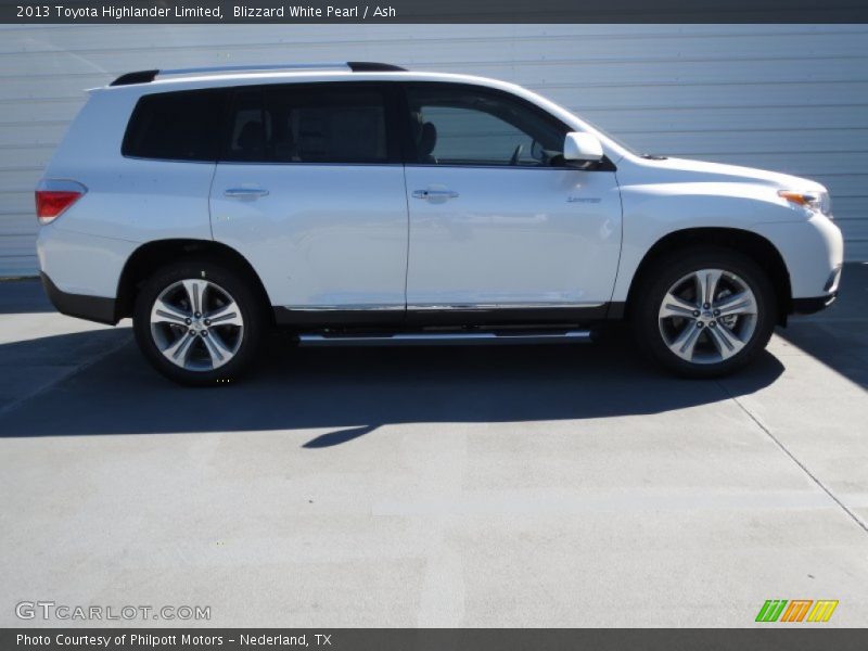 Blizzard White Pearl / Ash 2013 Toyota Highlander Limited