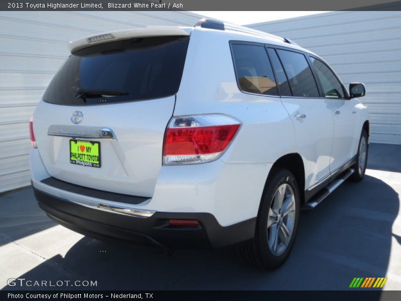 Blizzard White Pearl / Ash 2013 Toyota Highlander Limited
