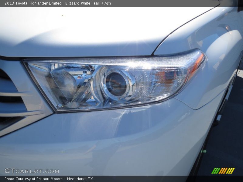 Blizzard White Pearl / Ash 2013 Toyota Highlander Limited