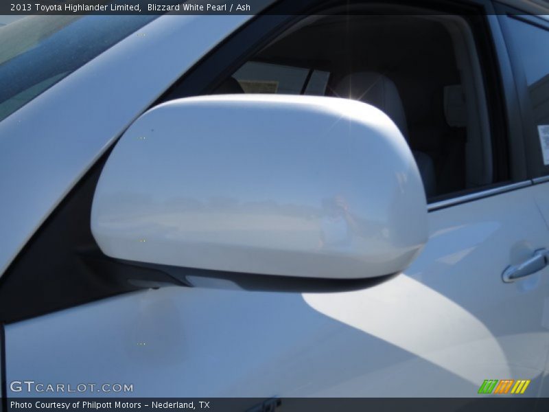 Blizzard White Pearl / Ash 2013 Toyota Highlander Limited