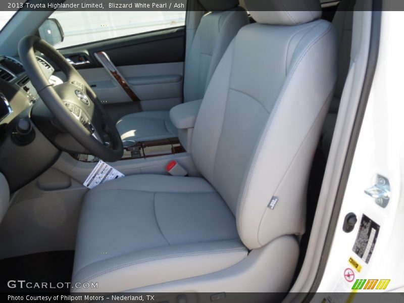 Blizzard White Pearl / Ash 2013 Toyota Highlander Limited
