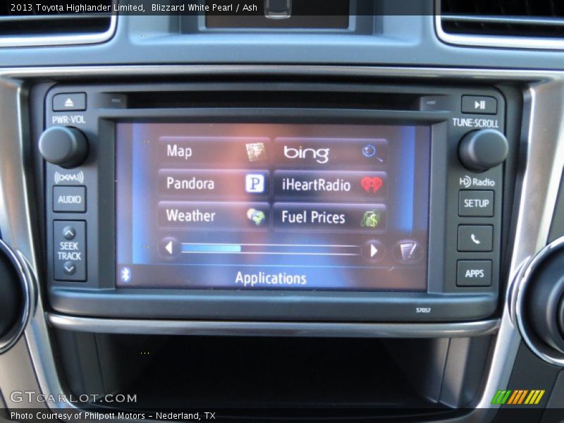 Blizzard White Pearl / Ash 2013 Toyota Highlander Limited