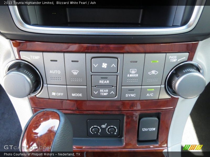 Blizzard White Pearl / Ash 2013 Toyota Highlander Limited