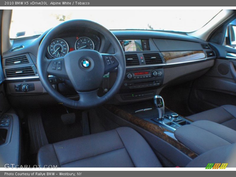 Alpine White / Tobacco 2010 BMW X5 xDrive30i