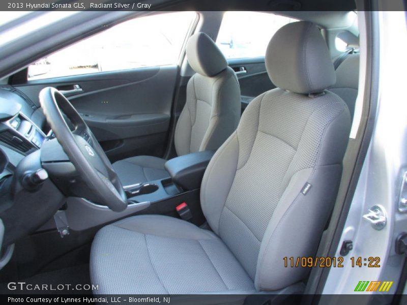 Radiant Silver / Gray 2013 Hyundai Sonata GLS