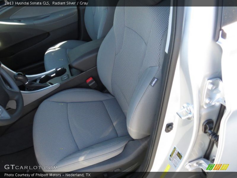Radiant Silver / Gray 2013 Hyundai Sonata GLS