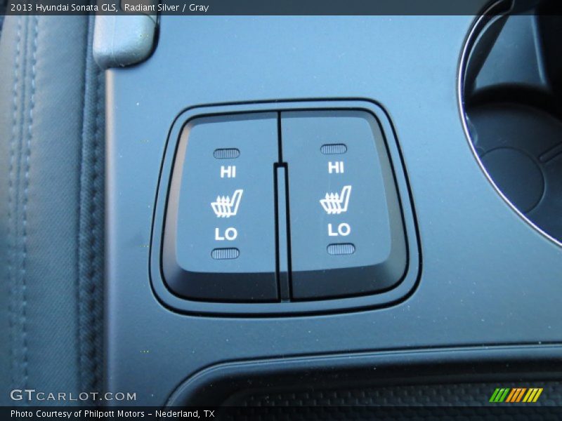 Radiant Silver / Gray 2013 Hyundai Sonata GLS