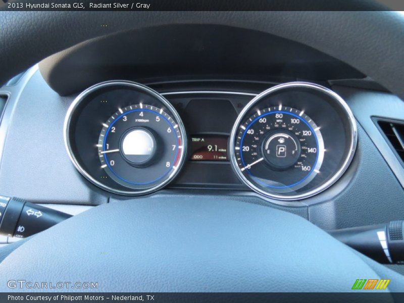 Radiant Silver / Gray 2013 Hyundai Sonata GLS