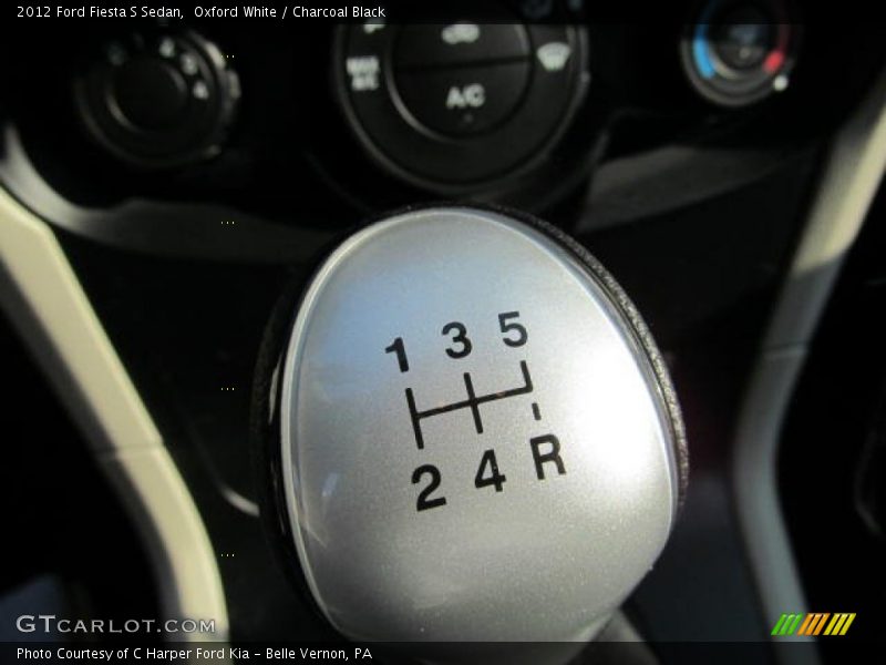 Oxford White / Charcoal Black 2012 Ford Fiesta S Sedan