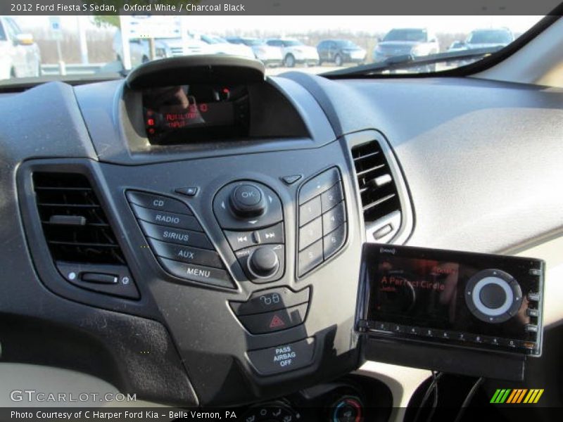 Oxford White / Charcoal Black 2012 Ford Fiesta S Sedan