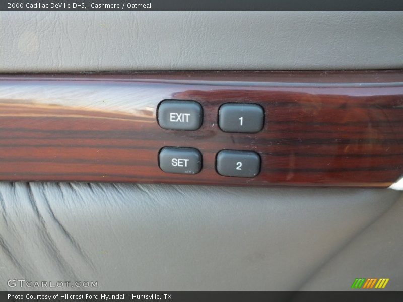 Cashmere / Oatmeal 2000 Cadillac DeVille DHS