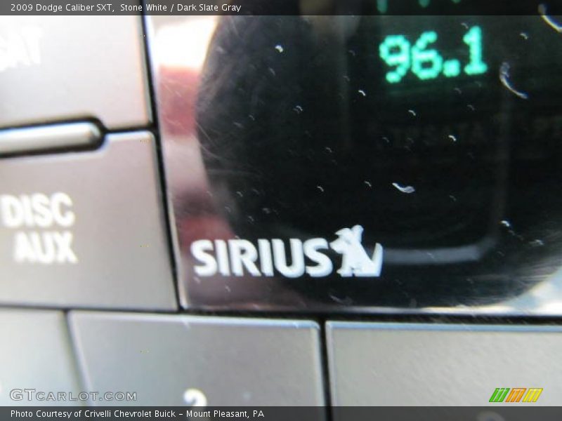 Stone White / Dark Slate Gray 2009 Dodge Caliber SXT