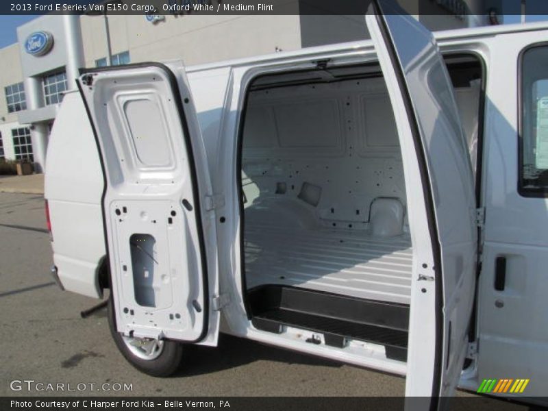 Oxford White / Medium Flint 2013 Ford E Series Van E150 Cargo