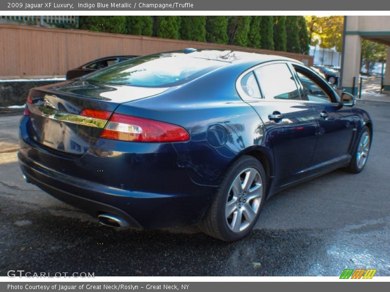 Indigo Blue Metallic / Champagne/Truffle 2009 Jaguar XF Luxury