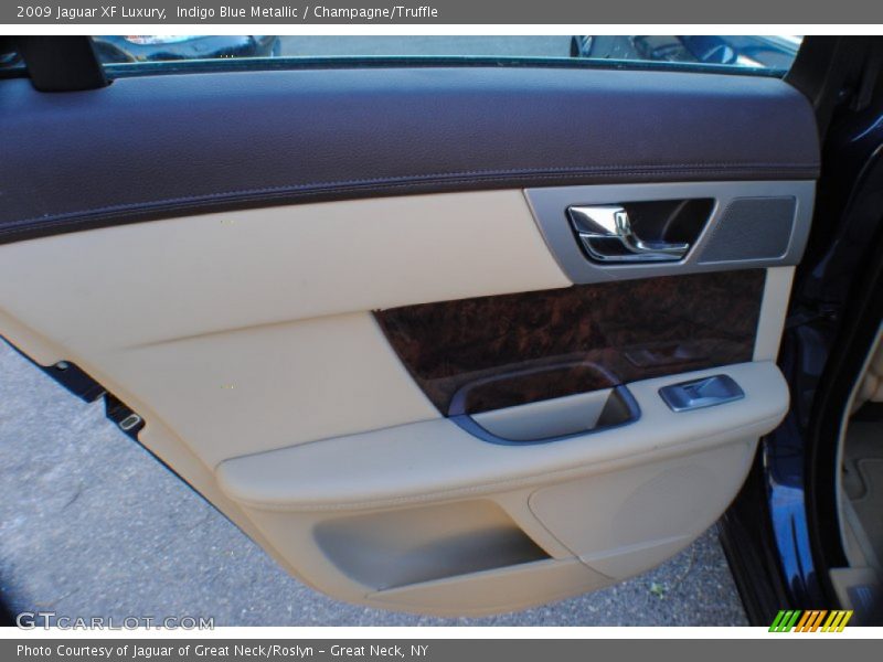 Indigo Blue Metallic / Champagne/Truffle 2009 Jaguar XF Luxury