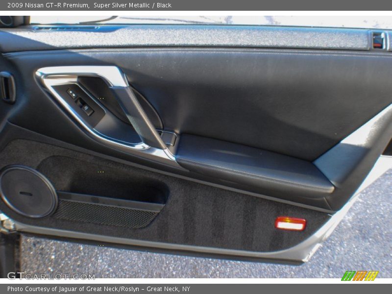 Super Silver Metallic / Black 2009 Nissan GT-R Premium