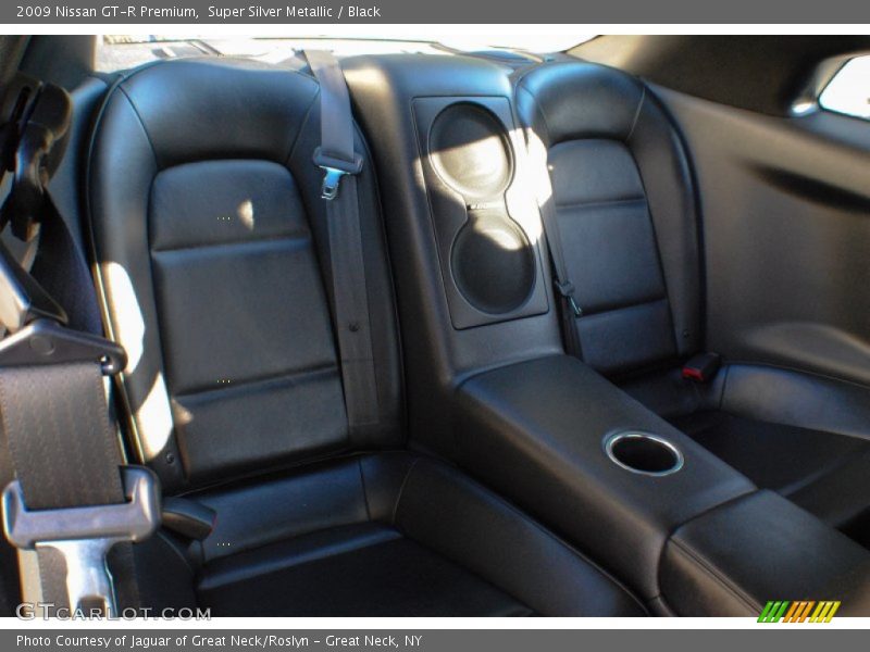 Rear Seat of 2009 GT-R Premium