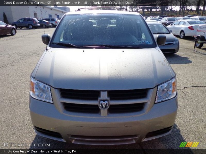 Light Sandstone Metallic / Dark Slate Gray/Light Shale 2009 Dodge Grand Caravan SE