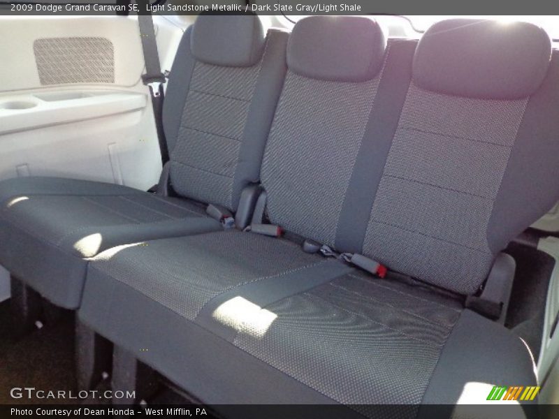 Light Sandstone Metallic / Dark Slate Gray/Light Shale 2009 Dodge Grand Caravan SE