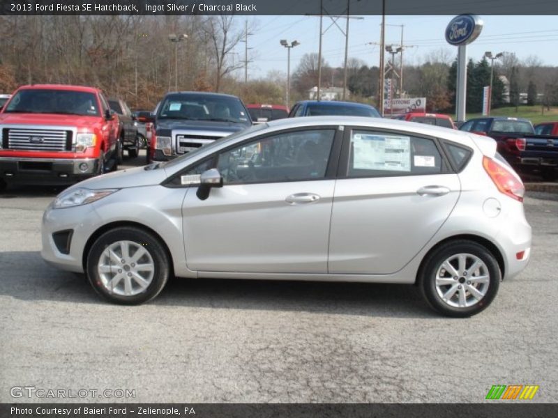Ingot Silver / Charcoal Black 2013 Ford Fiesta SE Hatchback
