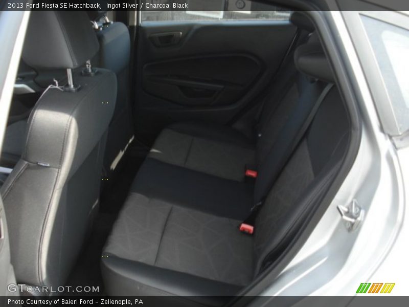 Ingot Silver / Charcoal Black 2013 Ford Fiesta SE Hatchback