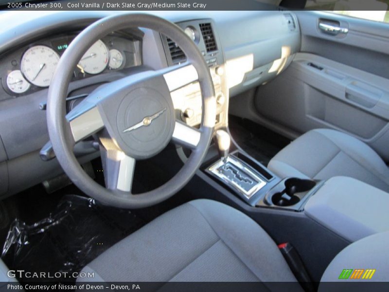 Cool Vanilla / Dark Slate Gray/Medium Slate Gray 2005 Chrysler 300